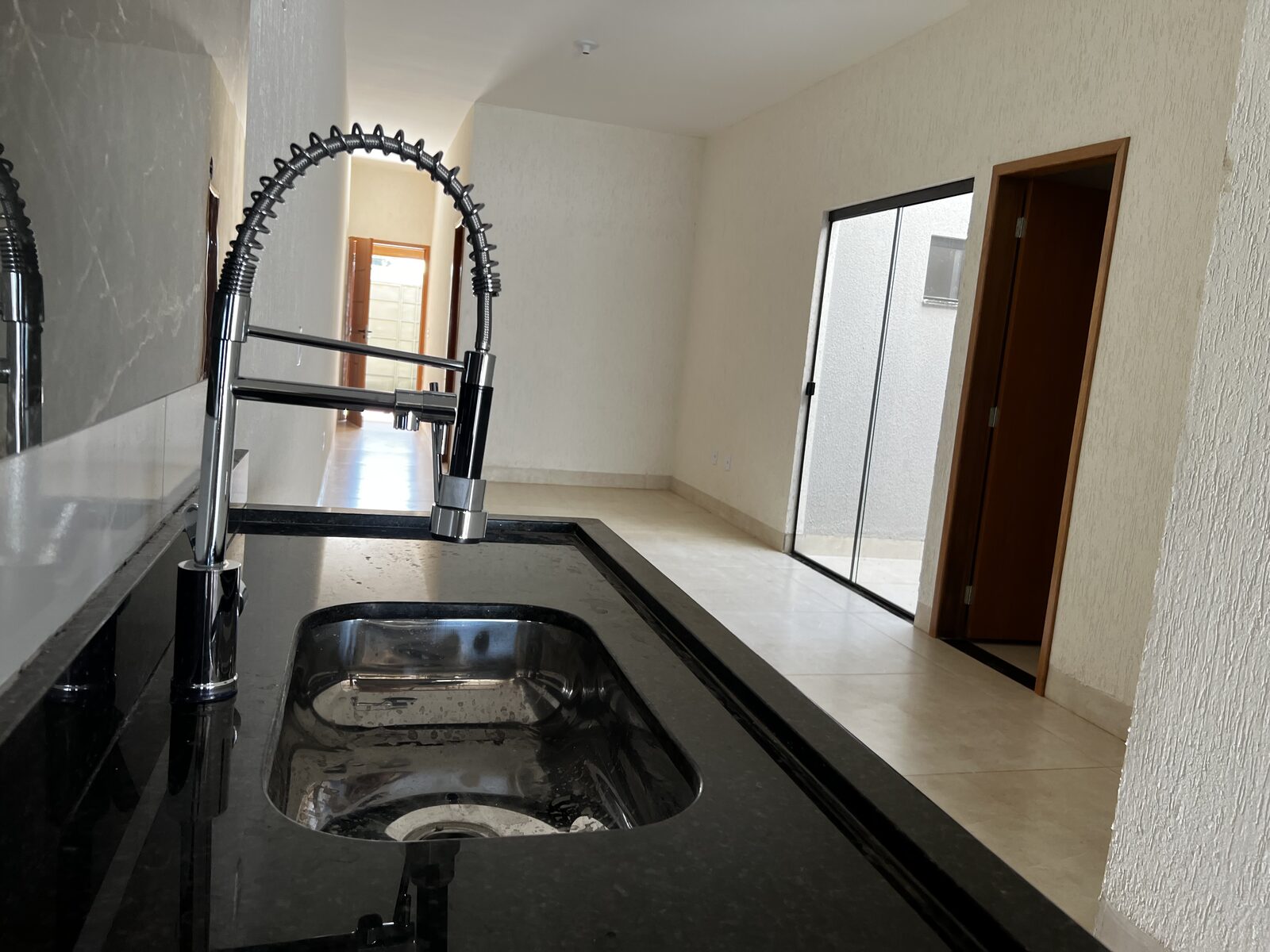 Casa 2 Quartos — Setor Della Penna
